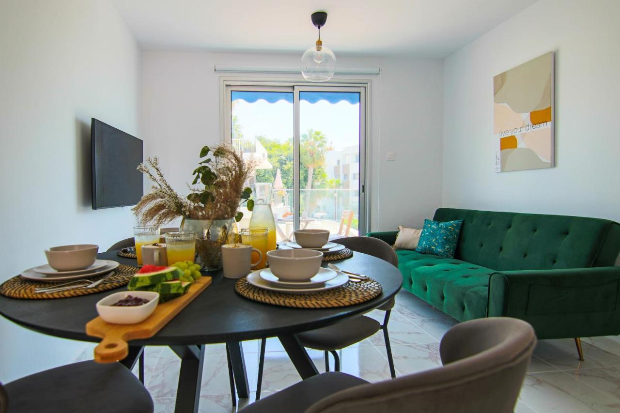 Апартаменты Phaedrus Living Seaside Luxury Flat Athina 21 Пафос