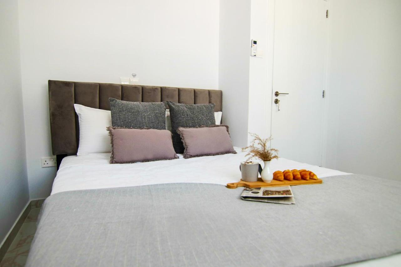 Phaedrus Living Seaside Luxury Flat Athina 21 Пафос